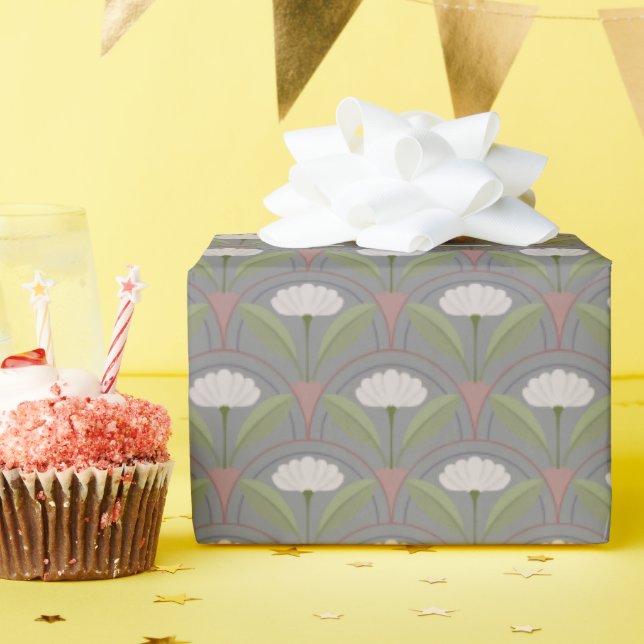 Scallop Muster mit weißem Blütenmuster Geschenkpapier (Geburtstagsparty)