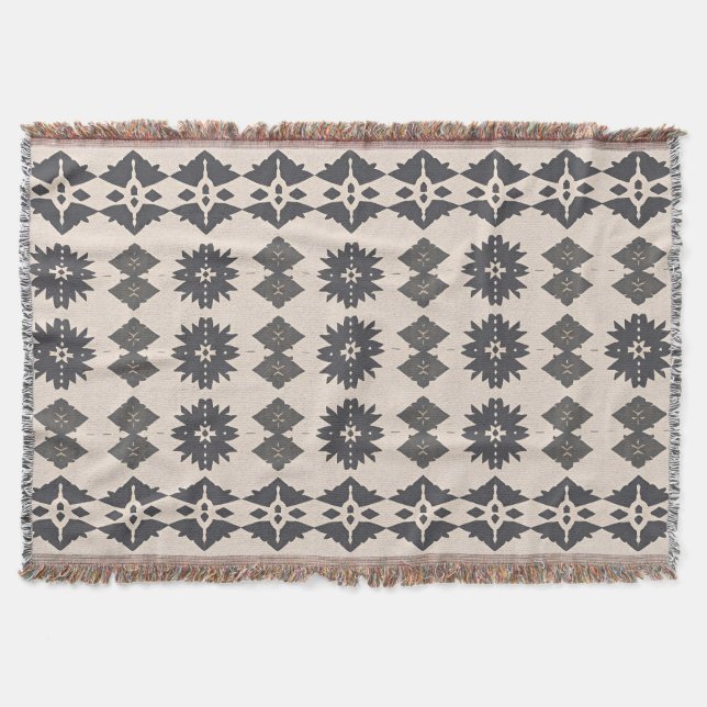 Scandinavian Boho Diamond Pattern Decke (Vorderseite)