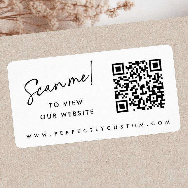 Scannen Sie sich den QR-Code für elegantes Skript Adressaufkleber (Scan me elegant script white business QR code Label)