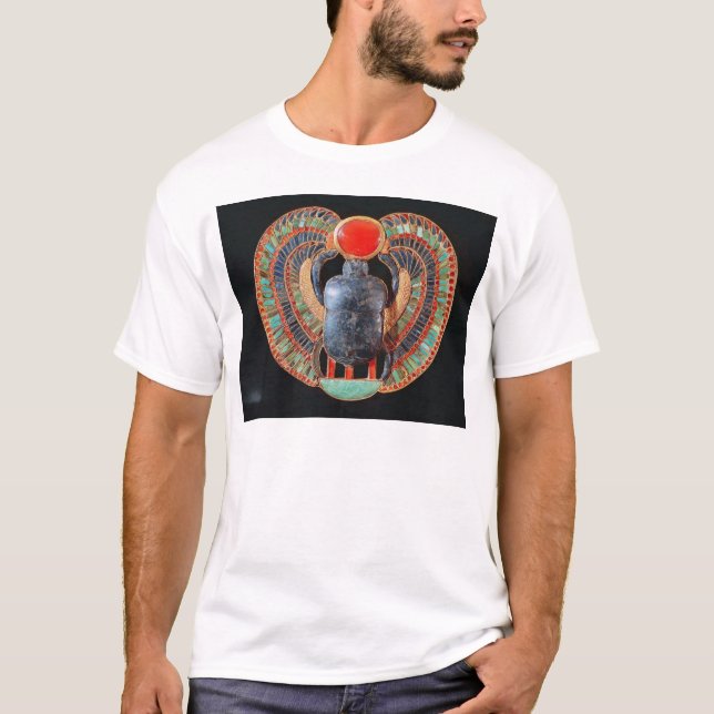 Scarabäus-Brust, vom Grab von Tutankhamun T-Shirt (Vorderseite)