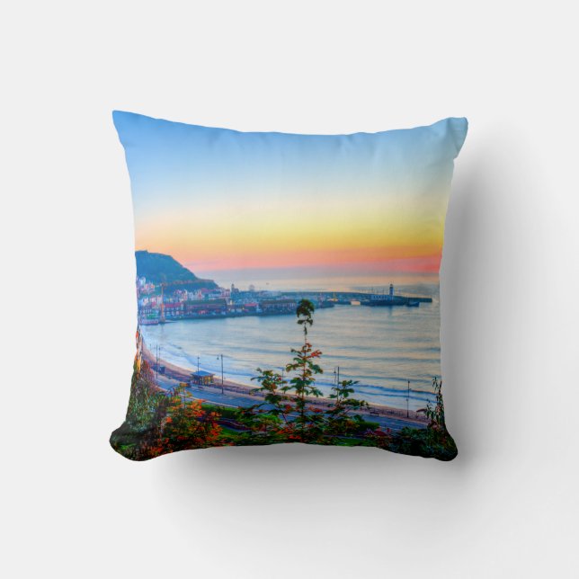 Scarborough Sunrise Kissen (Vorderseite)