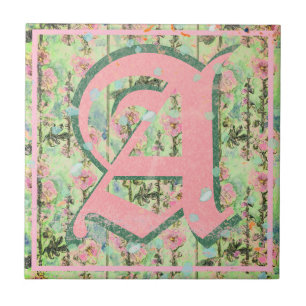 Schabiges Shic-Distressed-Monogramm Mallow-Blumen Fliese