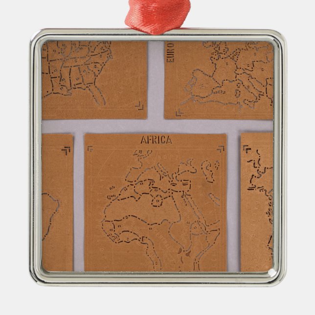 Schablonen der Welt Silbernes Ornament (Vorne)