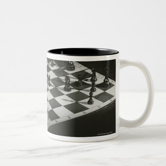 Schach-Brett Zweifarbige Tasse (Rechts)