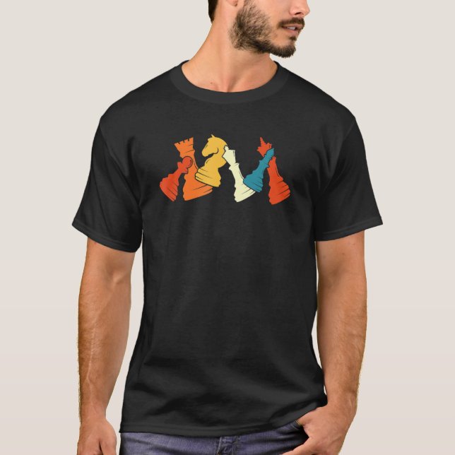 Schach Retro Graphic Chess Player Checkmate Board  T-Shirt (Vorderseite)