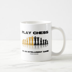 Schach spielen Es ist ein intelligentes Spiel Kaffeetasse