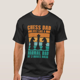 Schach Vater 3 bewegt sich vorwärts Retro Vintage  T-Shirt