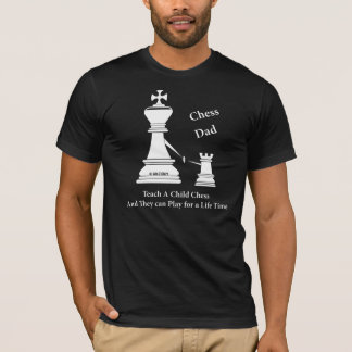 Schach-Vater, unterrichten ein Kindschach, den T - T-Shirt