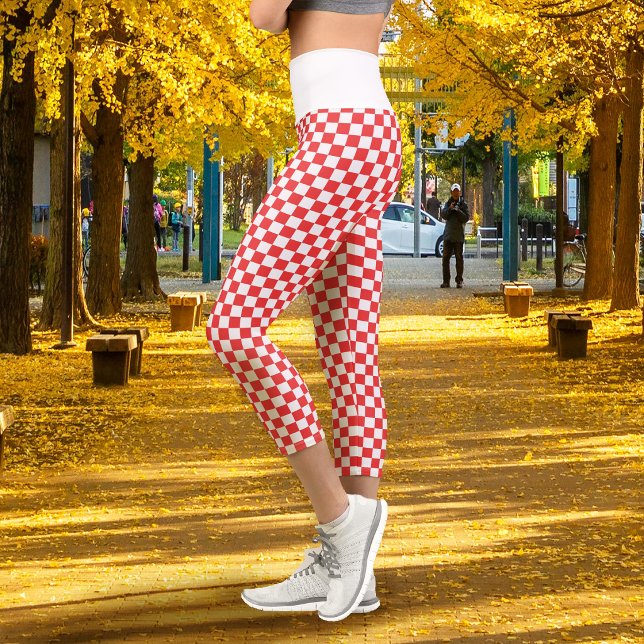 Schachbrett Rot Weiß Capri Leggings (Checkerboard Red White Capri Leggings)
