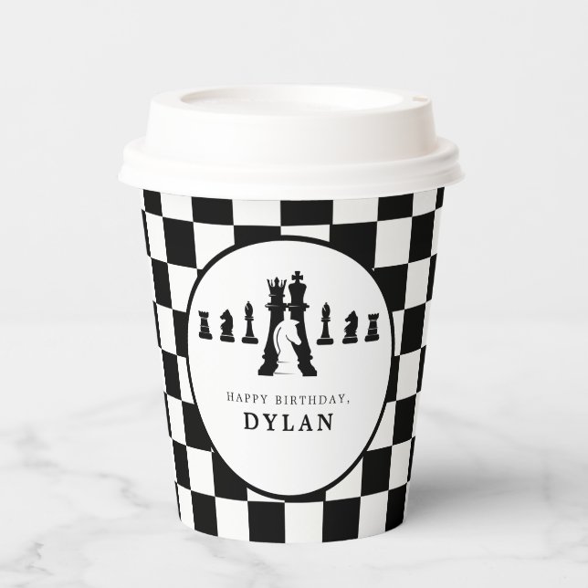 Schachbrett und Spielautomaten Nacht jedes Alter G Pappbecher (Vorderseite)