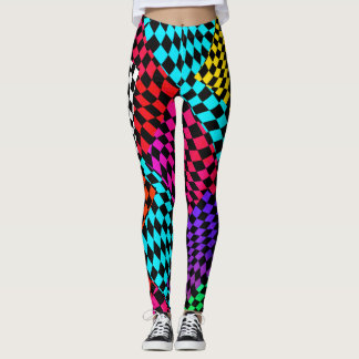 Schachbretter in extremen Leggings