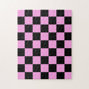 Schachbrettmuster aus schwarzen und lavendelfarben puzzle