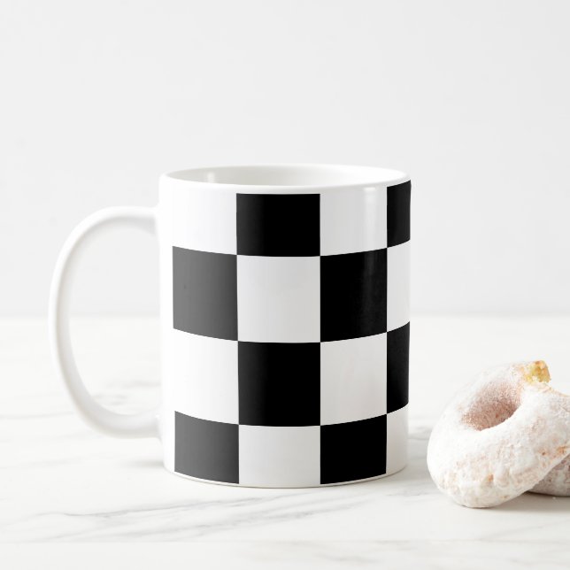Schachbrettmuster Schwarz-Weiß Kaffeetasse (Mit Donut)