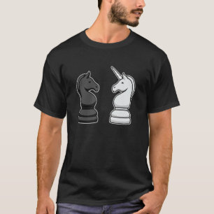 Schachfigur Schachbrett I Reitspringer Einhorn T-Shirt
