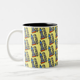 Schachfigurenmuster Zweifarbige Tasse