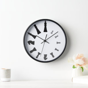 Schachstücke große Uhr