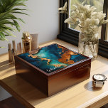 Schachtel, blaues Resin und Brennholz Erinnerungskiste<br><div class="desc">Ein schönes blaues Acrylharz und eine Schmuckbox aus dunklem Burlholz. Das Produkt ist anpassbar,  setzt jeden Namen oder jede Phrase,  den Sie möchten. Macht auch einen tollen Sake oder Uhrschachtel Geschenk.</div>