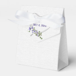 Schachtel für das Herz und die violetten Blumen Geschenkschachtel