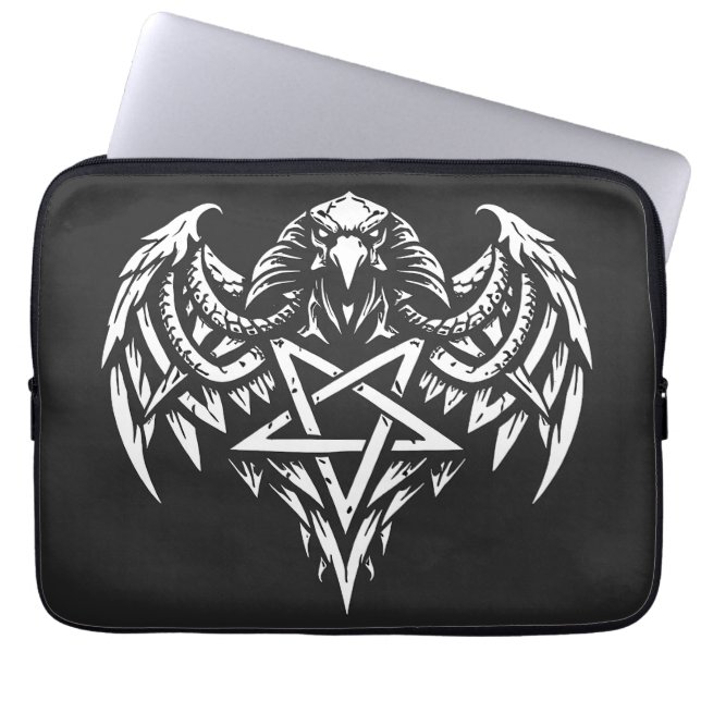 Schädel-Pentagramm-Tribal von BurnsInhell Laptopschutzhülle (Vorderseite)