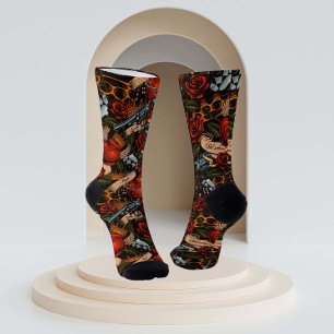 Schädel-Rosen-Graffiti-Muster mit Pistole Socken
