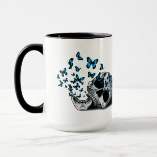 Schädel und blaue Schmetterlinge Schwarz und Weiß Tasse