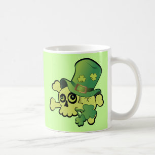 Schädel und Kleeblätter Tasse