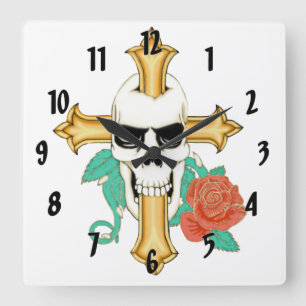 Schädelkreuz und Rose Quadratische Wanduhr