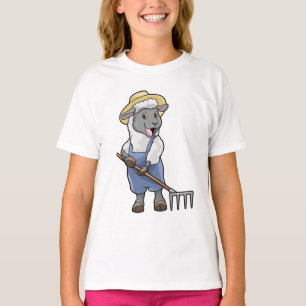 Schafe als Bauer mit Rake & Hat T-Shirt