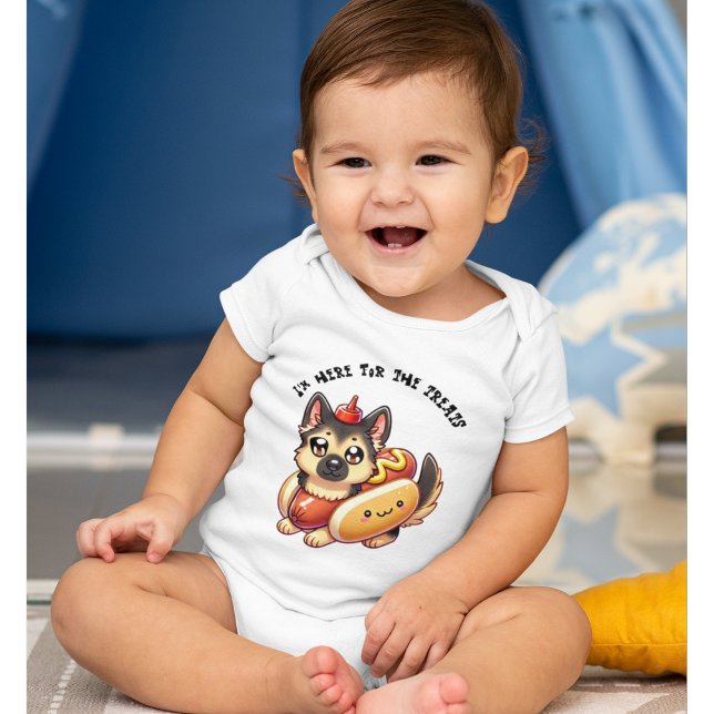 Schäferhund in einem Hot Dog Kostüm, sonniges Hall Baby Strampler (Von Creator hochgeladen)