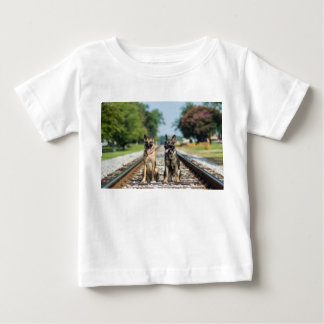 Schäferhund scherzt Shirt