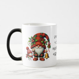 Schaffen Sie sich Ihr eigenes Kariertes Weihnachts Verwandlungstasse