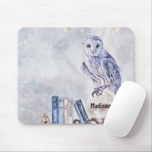 Schale und Bücher Mousepad