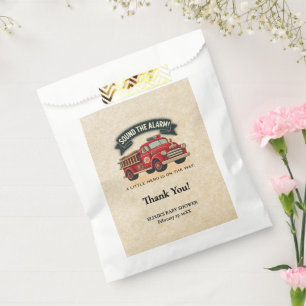 Schall den Alarm! Vintage Trucksäulendusche Geschenktütchen