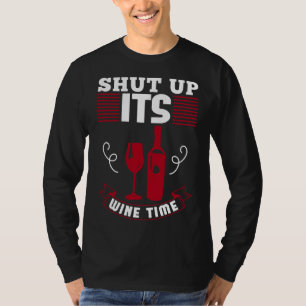 Schalten Sie den Wein in der Liebe aus T-Shirt