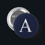 Schaltfläche für personalisiertes Monogramm und Pi Button<br><div class="desc">Personalisiert Monogram und Name Gift bieten personalisierte Monogramm und Namen im klassischen Serif-Schriftart-Stil.</div>