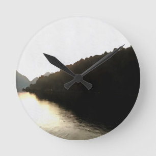 Schatten - Landschaftskunst Runde Wanduhr