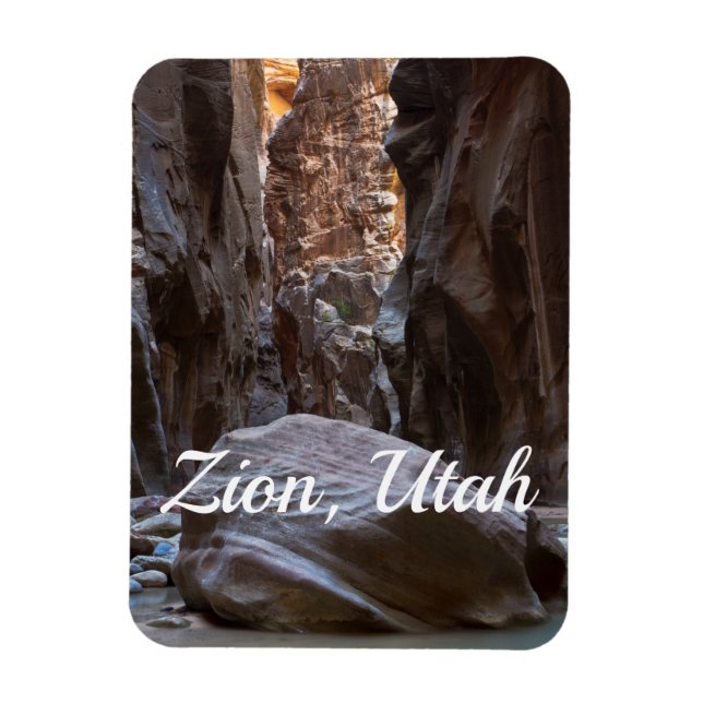 Schatten und Licht in den Pfeilen Magnet (Vertikal)