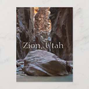 Schatten und Licht in den Pfeilen Postkarte