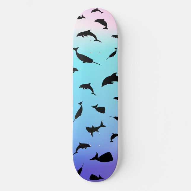 Schattenhai im Gefälle Skateboard (Vorderseite)