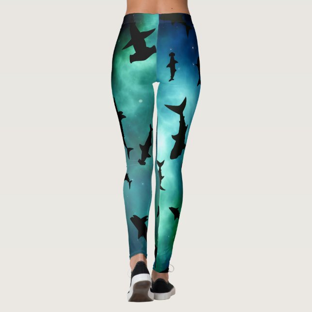 Schattenhai-Walgefälle farbige Galaxie Leggings (Rückseite)