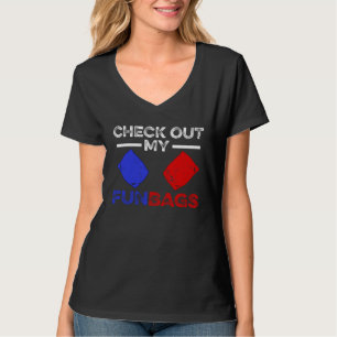 Schau Dir Meine Spaß-Tüten Cornhole An T-Shirt