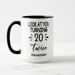 Schau Dir zu, wie Du zweimal 20 wirst, individuell Tasse