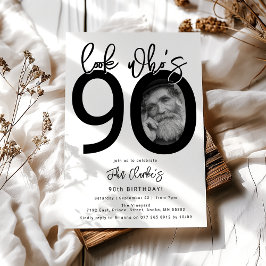 Schau mal, wer 90 ist | Foto-Einladung zum 90. Geb Einladung