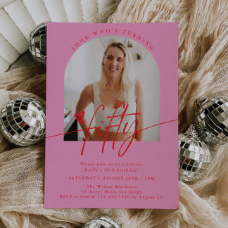 Schau wer 50 ist | Skriptbogen zum 50. Geburtstag Einladung