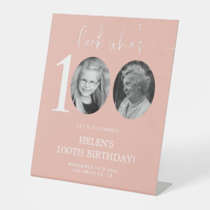 Schau, wer ist 100 Rosa 100. Geburtstag Willkomm Sockelschild