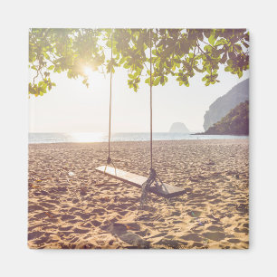 Schauen Sie bei Sonnenuntergang am Strand Magnet