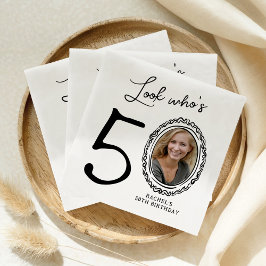 Schauen Sie, wer 50 Foto ist 50. Geburtstag Serviette