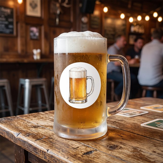 Schäumender kalter Bierkrug Trinker Runder Aufkleber (Von Creator hochgeladen)