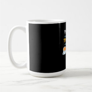 Schauspieler mit Theaterkaffee Kaffeetasse