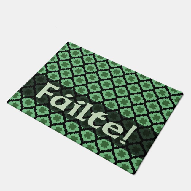 Scheitern! Willkommen! Irish Door Mat Green Lucky  Fußmatte (Schrägansicht)